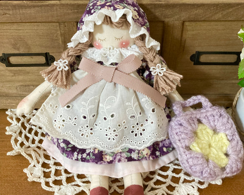 カントリードール(ラベンダー色)モチーフ付き♪♪ その他人形 hiromin