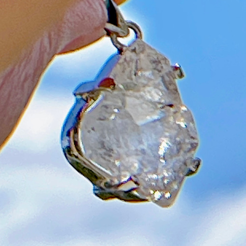 NYハーキマーダイヤモンド ペンダントトップ ペンダントトップ Himal