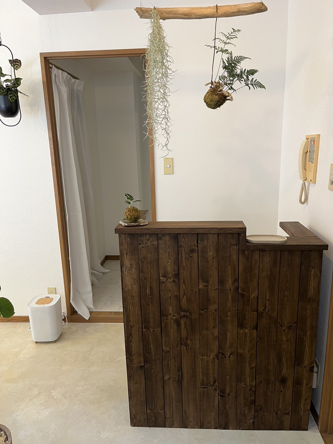 【段差】カウンター　レジ　幅90✖︎高さ110✖︎奥行き38センチ