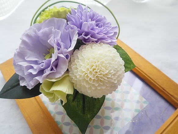 ❁クレイフラワーの小さなお供え花・仏花【てまり】❁靖ー初盆・仏壇・ご遺影前・納骨堂に❁ 6枚目の画像