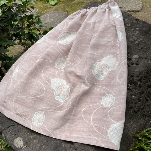 Dolman sleeve jacket that can be set up] Pattern paper that