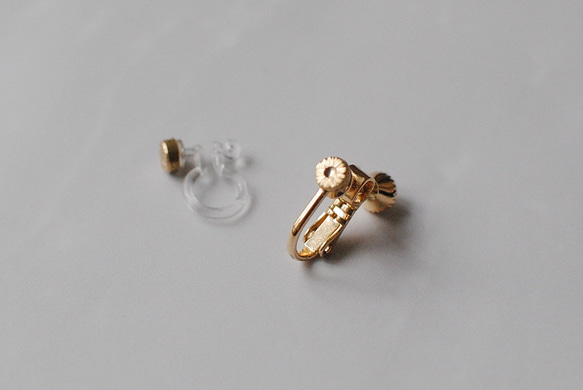 小さなピアス（イヤリング）【一個から購入可】 6枚目の画像