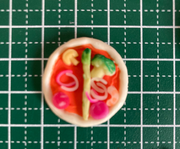 ピザ　具材　マッシュルーム　アスパラガス　粘土　型　シリコンモールド　ミニチュアフード　野菜　ベーコン 2枚目の画像