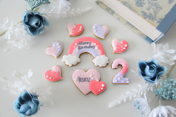 誕生日　【アイシングクッキー】　女の子　ハート　ピンク　オーダー　セット 1枚目の画像