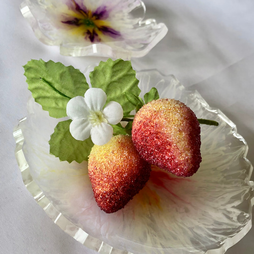 ストロベリーレジンコースターアクセサリープレート皿4枚セット