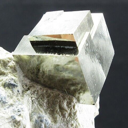 41g ★希少なシャープなキューブのステップ状結晶★ 母岩付 天然 パイライト 結晶 原石 鉱物 標本｜スペイン産 7枚目の画像