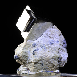 41g ★希少なシャープなキューブのステップ状結晶★ 母岩付 天然 パイライト 結晶 原石 鉱物 標本｜スペイン産 8枚目の画像