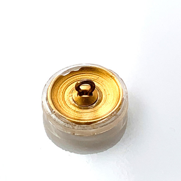 チェコガラスボタン　６輪の小花　白/ゴールド　18mm 4枚目の画像
