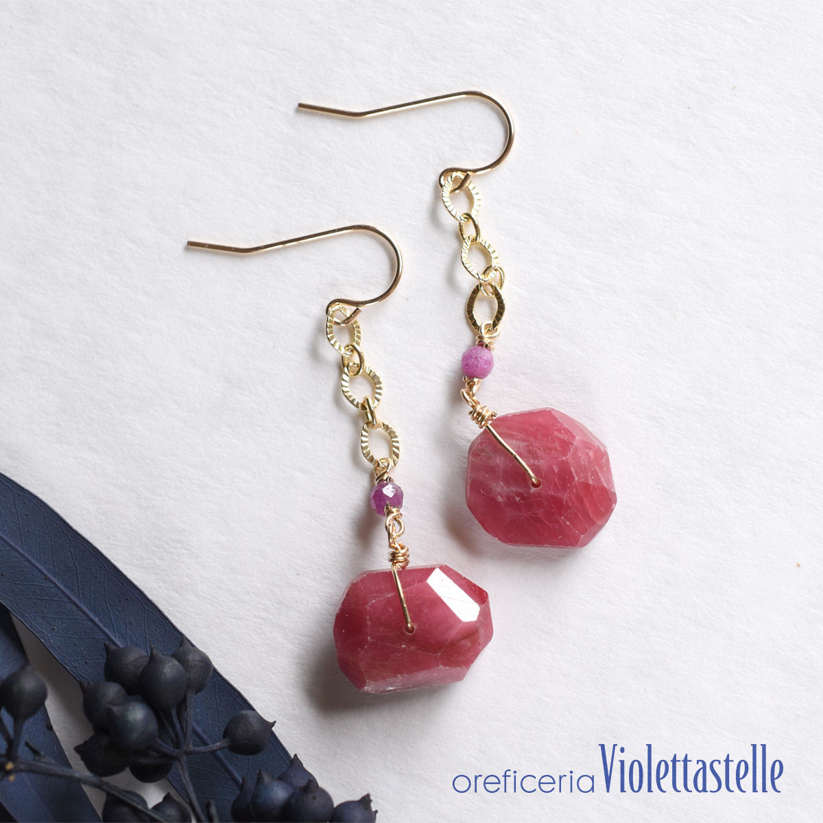 14kgf ロードナイト（薔薇輝石）のピアス