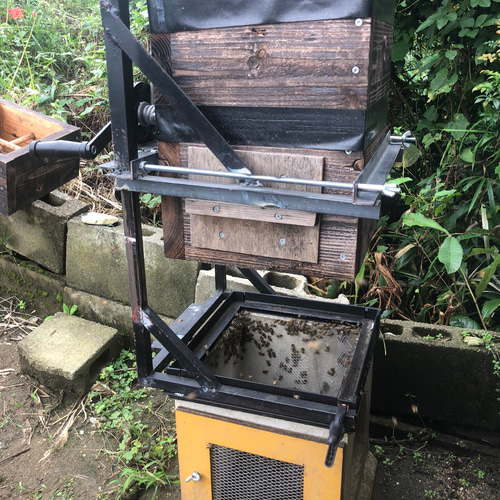 日本蜜蜂 対応巣箱台専用 持ち上げ機 リフター ハウス・小屋 まめしば