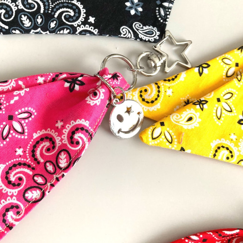 再販❤︎人気商品】スター ニコちゃん バンダナ タッセル シルバー