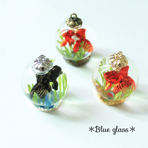 受注製作＊雛金魚＊ミニチュアスノードーム＊12月発送分予約受付中