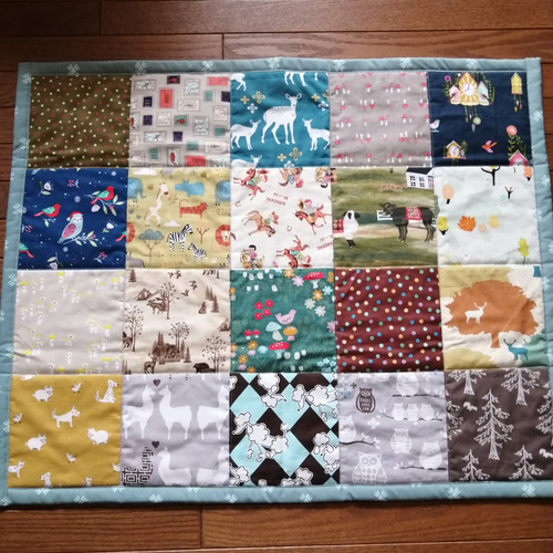 ハンドメイドパッチワークベビーキルトブランケットダークカラー