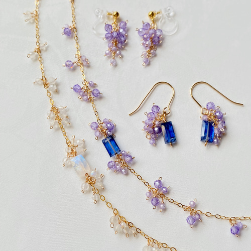 14kgf « Lavender » キュービックジルコニアのノンホールピアス