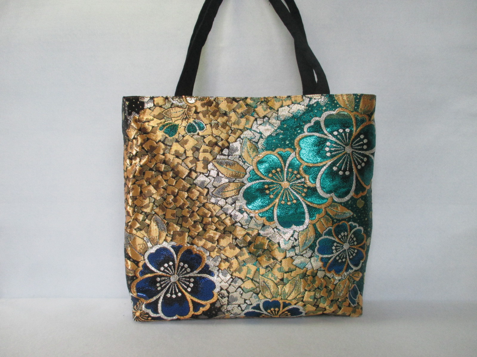 87　帯 トート バッグ　おしゃれ　30.5x28cm(6.0マチ有)　横型　A4サイズ入りますがはみ出ます