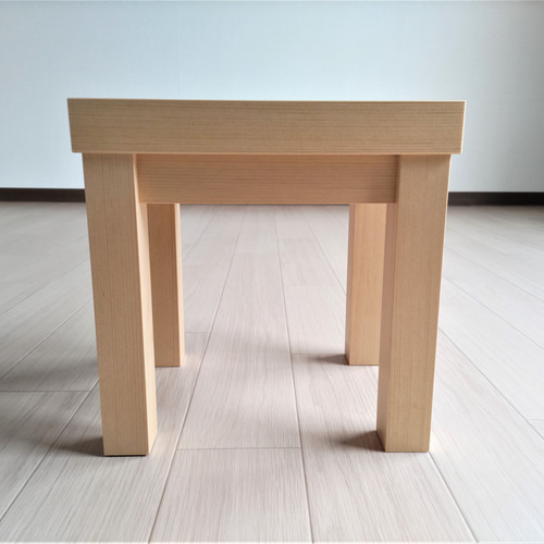 建具屋作った青森ひばの本格子どもイス☆花鉢置きにも 2個限定 ヒヤッとしない 青森ひばお風呂の椅子（小） | T