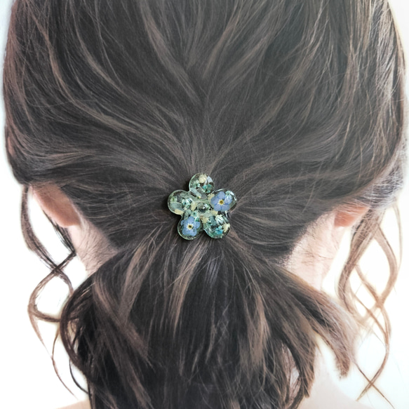 アクアマリン×アベンチュリンお花ヘアゴムmarry.c's handmadeaccessory 2枚目の画像