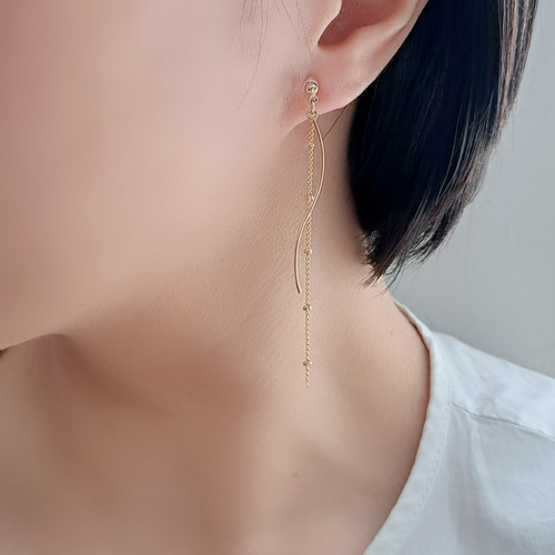 上品にまとまる*】痛くないイヤリング/ピアス ドットチェーン ゴールド