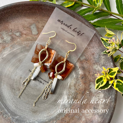 オレンジとツイードボタンの秋冬ポニーフック ツイードとファーの大人