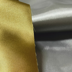 タコ招き猫　座布団付き−招きタコさんの足を掴んでる招き猫　【座布団は受注生産】 18枚目の画像