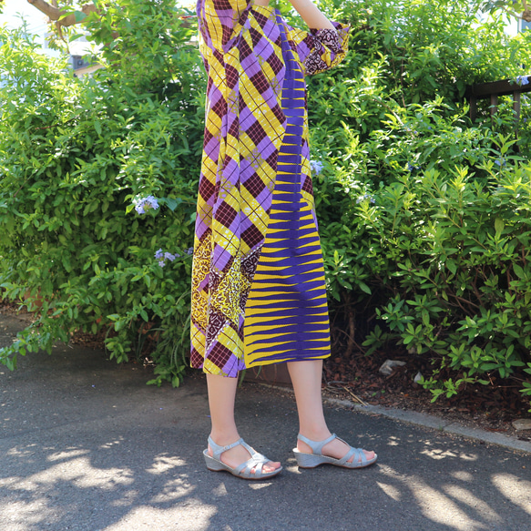 アフリカンプリント 風通しが良いゆったりデザイン「黄色＆紫」七分袖ワンピース　 6枚目の画像