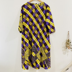 アフリカンプリント 風通しが良いゆったりデザイン「黄色＆紫」七分袖ワンピース　 11枚目の画像