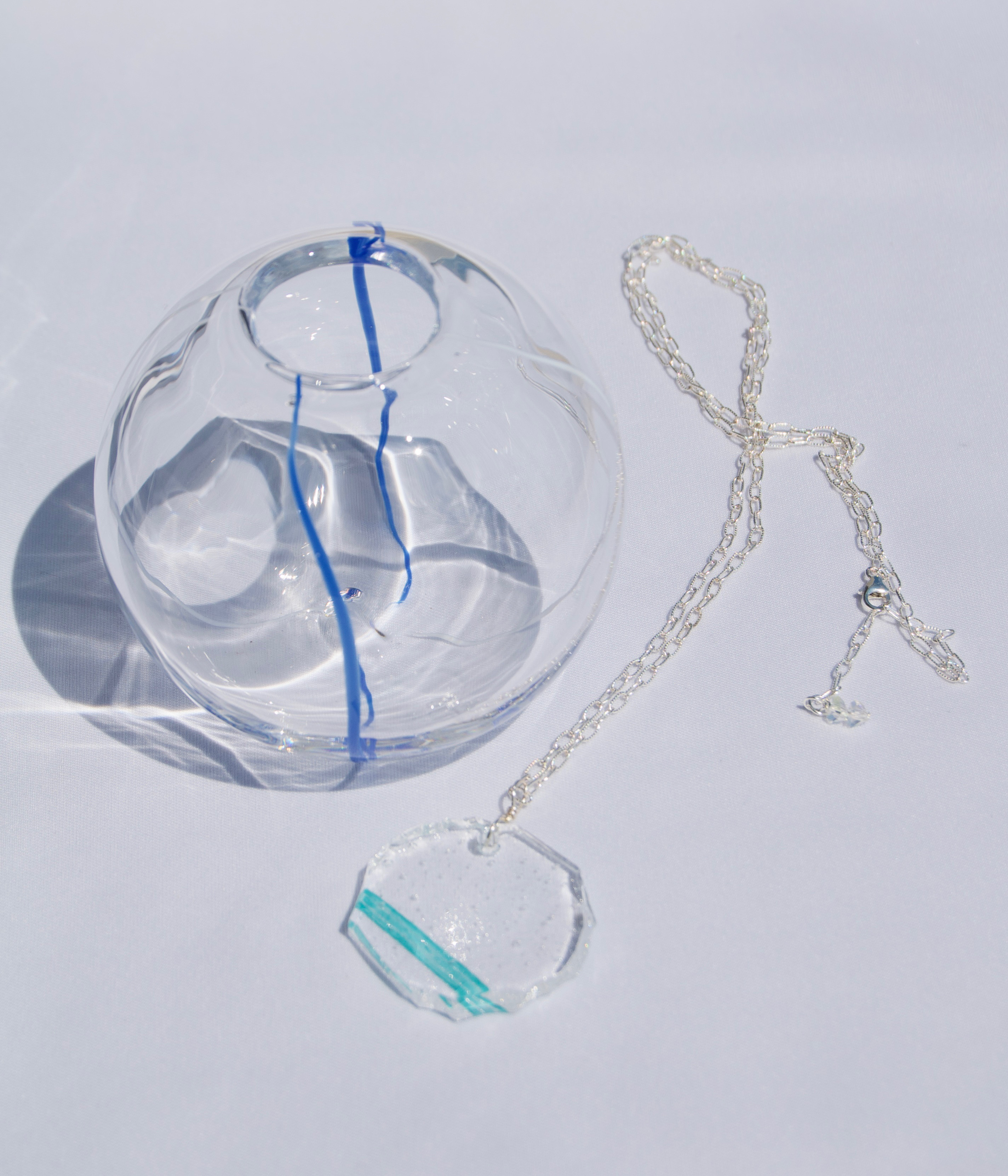 【Creema限定 夏の福袋】白青2色のまるい花入れとペンダントセット