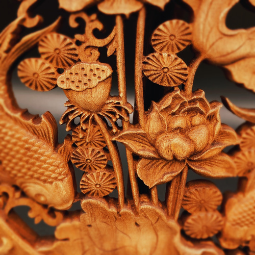 アンティーク木彫り魚2匹 双魚戯蓮2 （鯉・蓮・水草) 参次元彫刻『極』 （アンティーク調