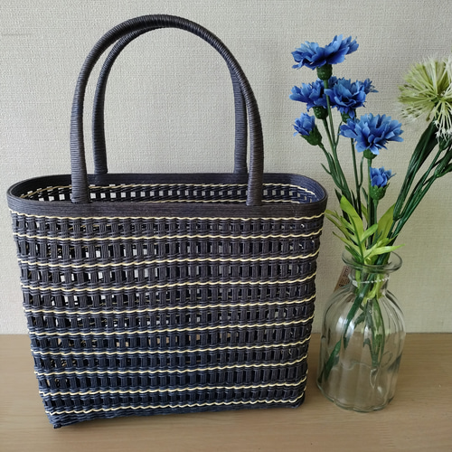 アケビ籠バックと藍染めの籠カバー付き 142562151_o2.jpg?