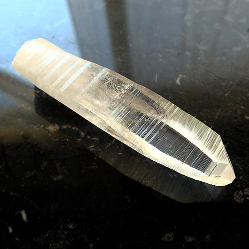 神秘のマスタークリスタル【レムリアンシード レコードキーパー