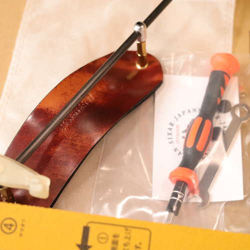 hayate 肩当て 47 standard バイオリン肩当て】SIXAR-JAPAN HAYATE☆47STANDARD 4/4 ORANGE