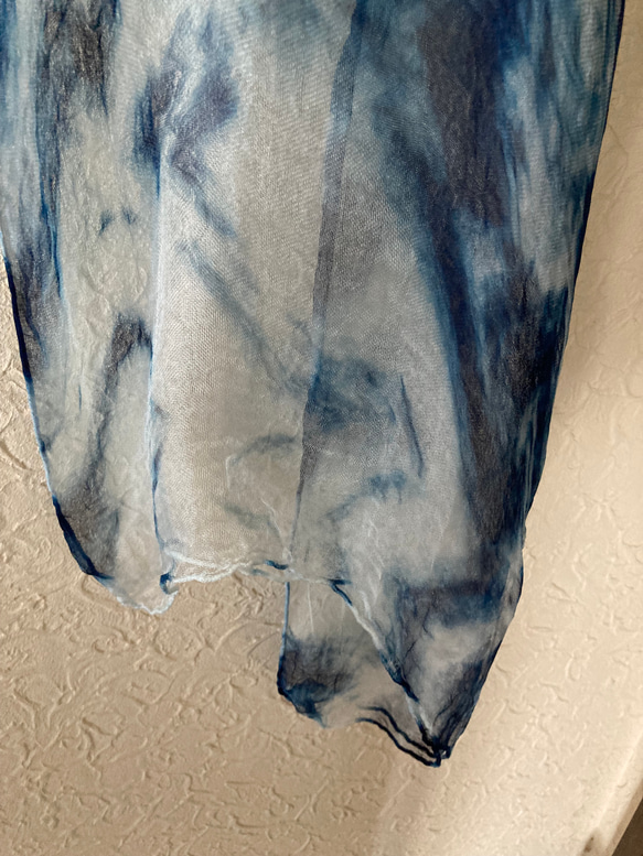 天然藍染　絹ストール　天がすみ 3枚目の画像