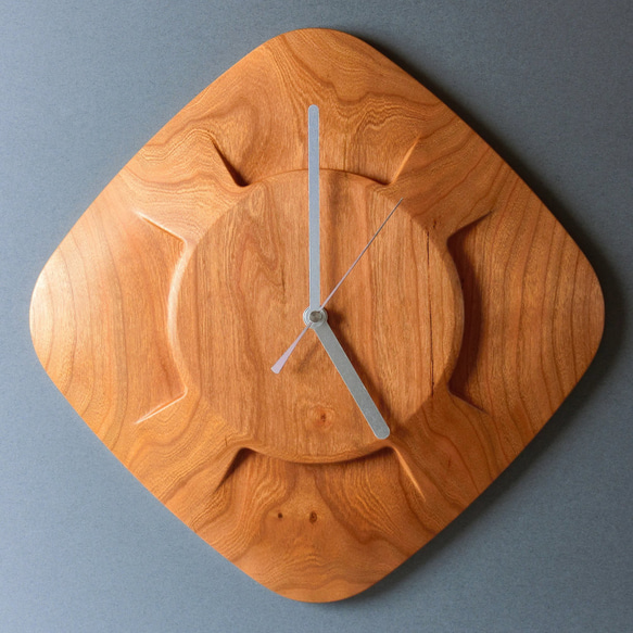掛け時計（木製・無垢）Wood Wall Clock DC-1　ブラックチェリー 2枚目の画像