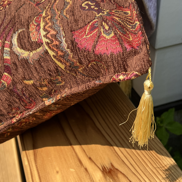 トルコシュニール織　華やかなラーレとカーネーション柄のクッションカバー45x45 5枚目の画像