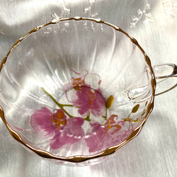 ガラスのカップ&ソーサー・胡蝶蘭 3枚目の画像