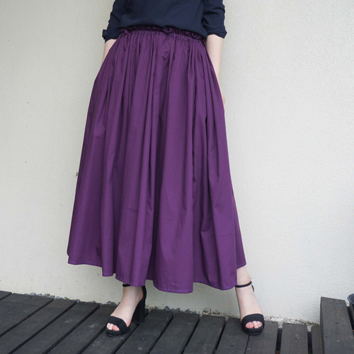 パープルタックギャザーロングスカート ロングスカート（マキシ丈