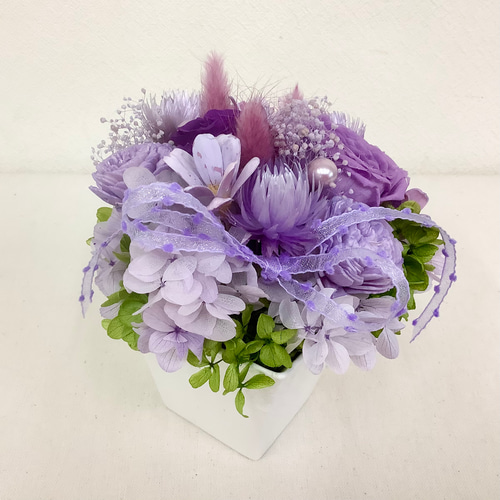 ブリザードフラワーアレンジ☆パープル☆お仏花タイプ一対　ラッピングさせて頂きます パープル｜プリザーブドフラワーの通販は大阪の専門店フルール