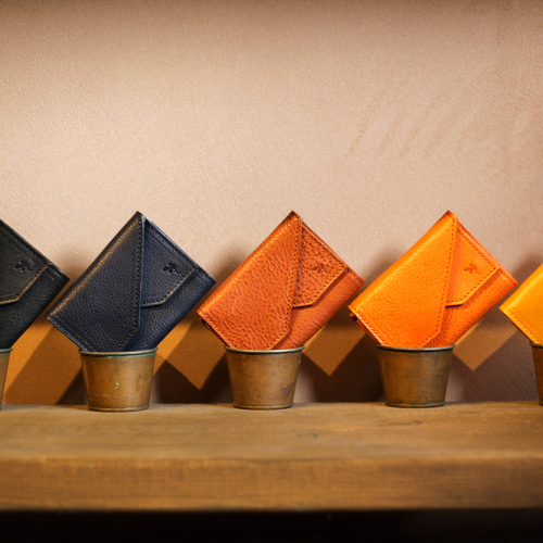 イタリアンレザーの名刺入れ ダブルフラップ 100枚収納 名入れ可 名刺