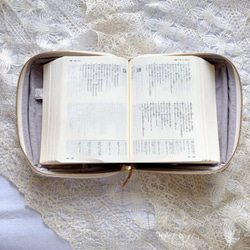 LIBERTY 小型聖書カバー［BOXタイプ］✳︎ スリーピングローズ 3枚目の画像