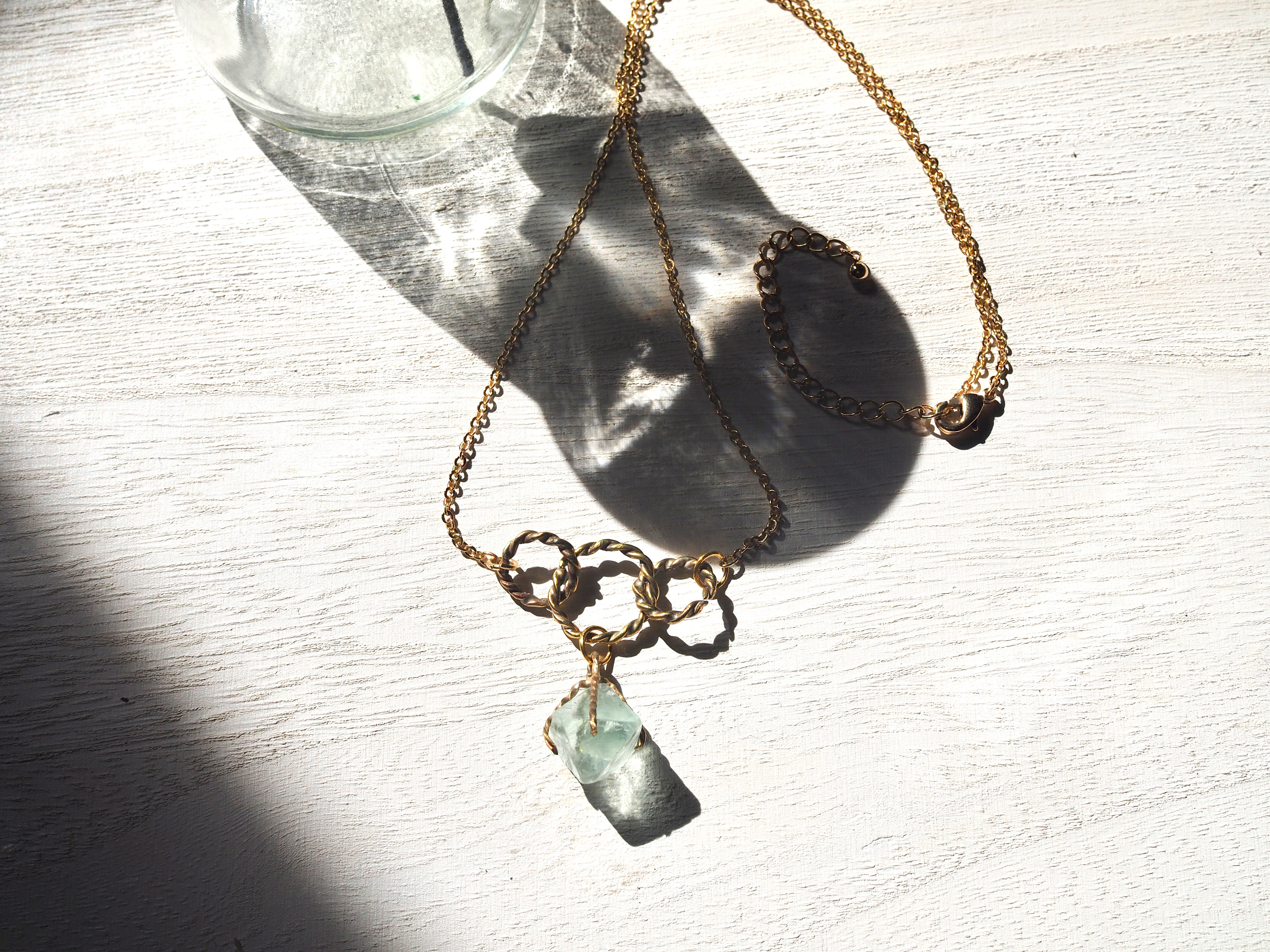 Hikari *フローライトのネックレス