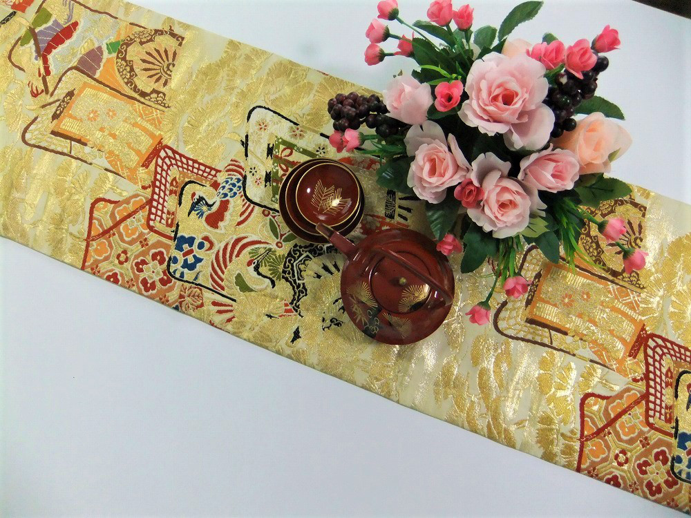 【(16)1613】194cm/昭和初期の丸帯からリメイク/御所車文/テーブルランナー・タペストリー等