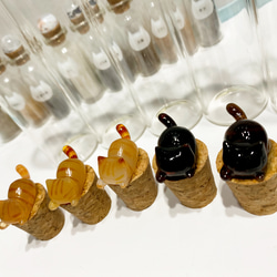 【猫ちゃんオーダー】にゃんねこ25工房オリジナル猫ヒゲ瓶 5枚目の画像