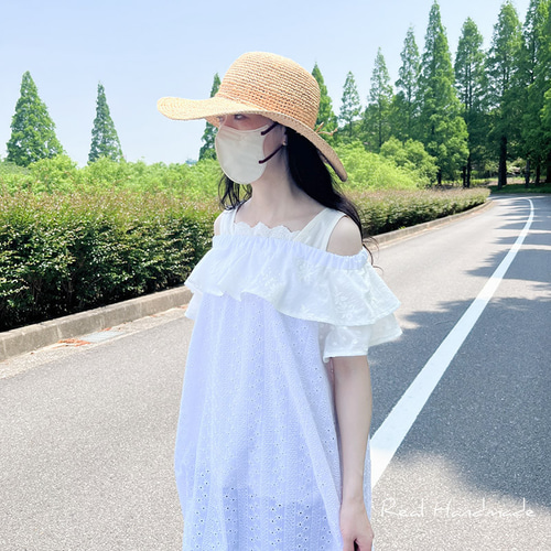 予約販売] コットンレースオフショルダーフリルワンピース