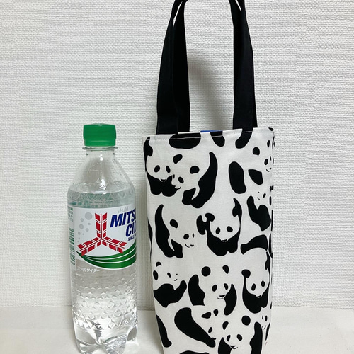大きめサイズ500ml❤️パンダらけのボトルカバー❤️水筒バッグ 大きめサイズ500ml❤️パンダらけのボトルカバー❤️水筒バッグ