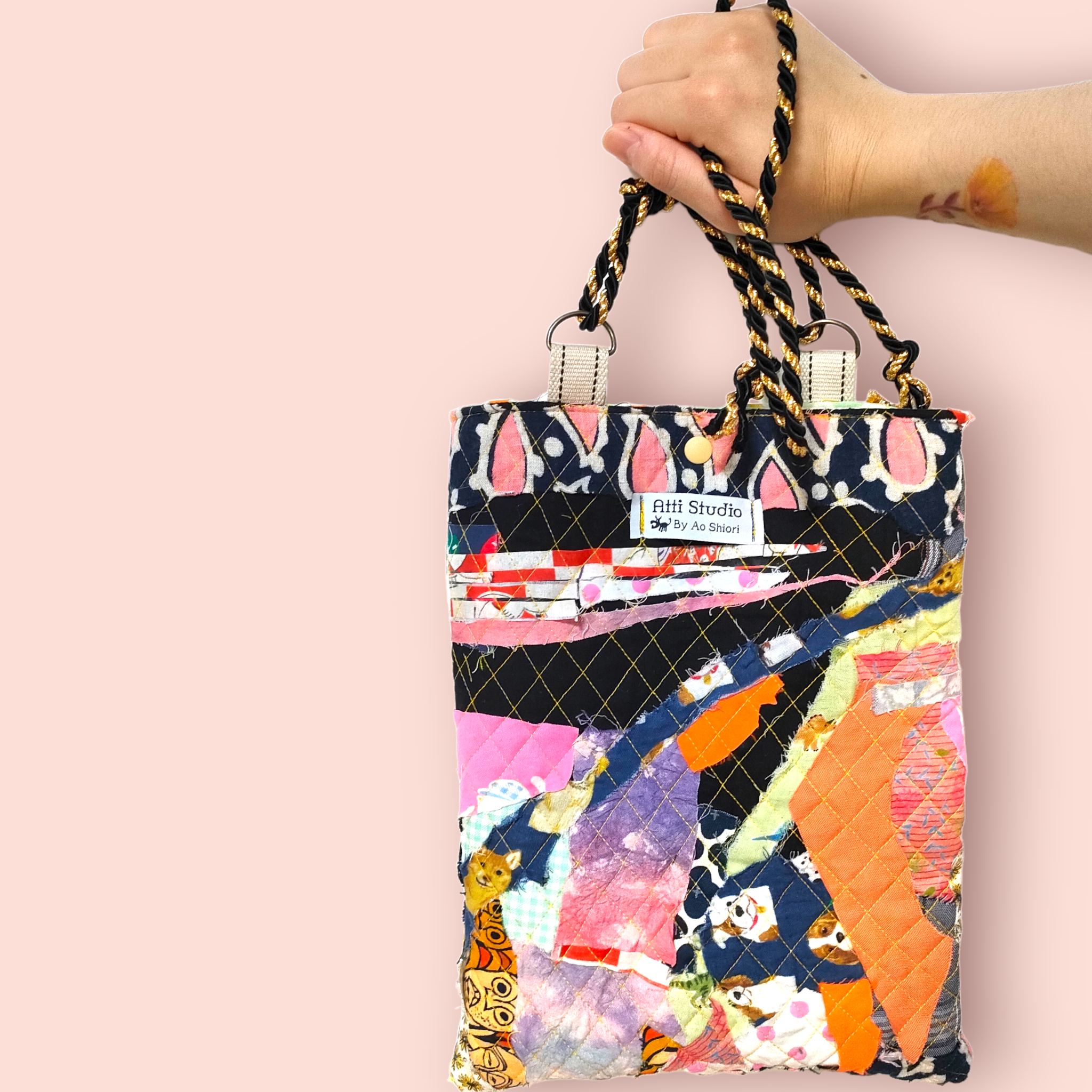 注目のブランド くう　♡キルティング　ファスナーバッグ　ハンドメイド トートバッグ