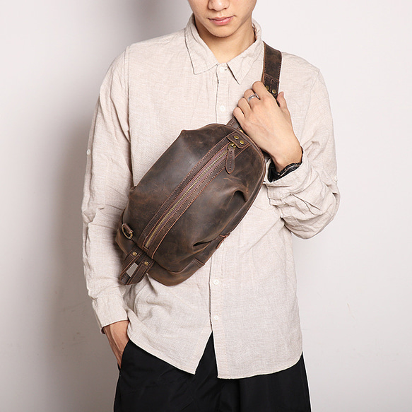 本革 チェストバッグ レザー ショルダーバッグ メンズ オートバイバッグ 牛革ボディバッグ彼氏友達父の日誕生日プレゼント                                     お求め前にお読みいただくと安心できるごあんないです DGJ1360847586(10400円)