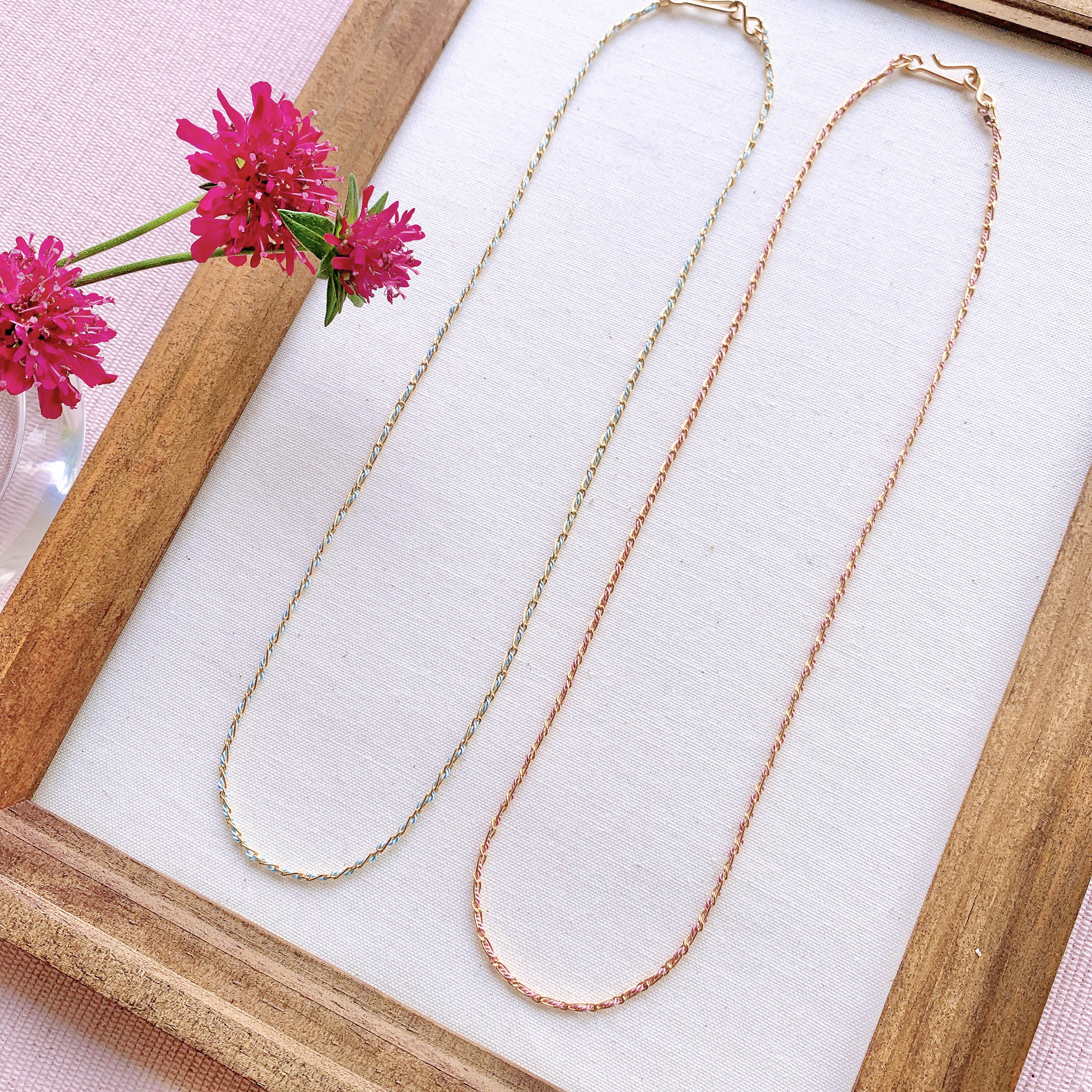 【送料無料】シルクコードチェーンネックレス/14kgf/水色、ピンク、ホワイト