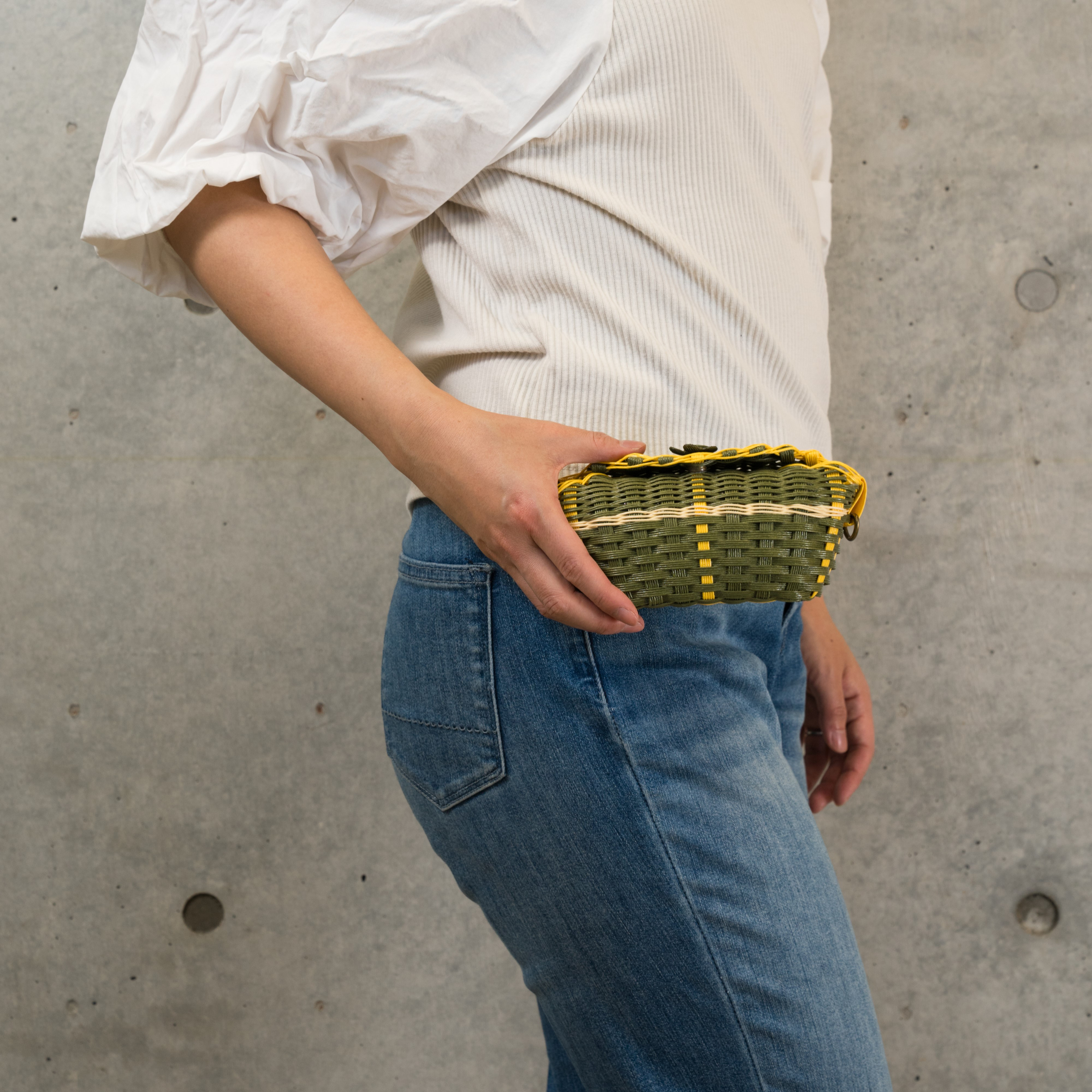 手のひらサイズのポーチ【T23-1】【グリーン系】 4,640円