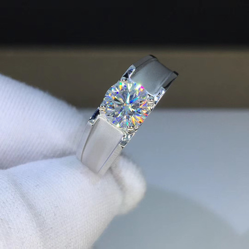 1カラット】輝く モアサナイト リング k18WG 指輪・リング ルイ 通販  