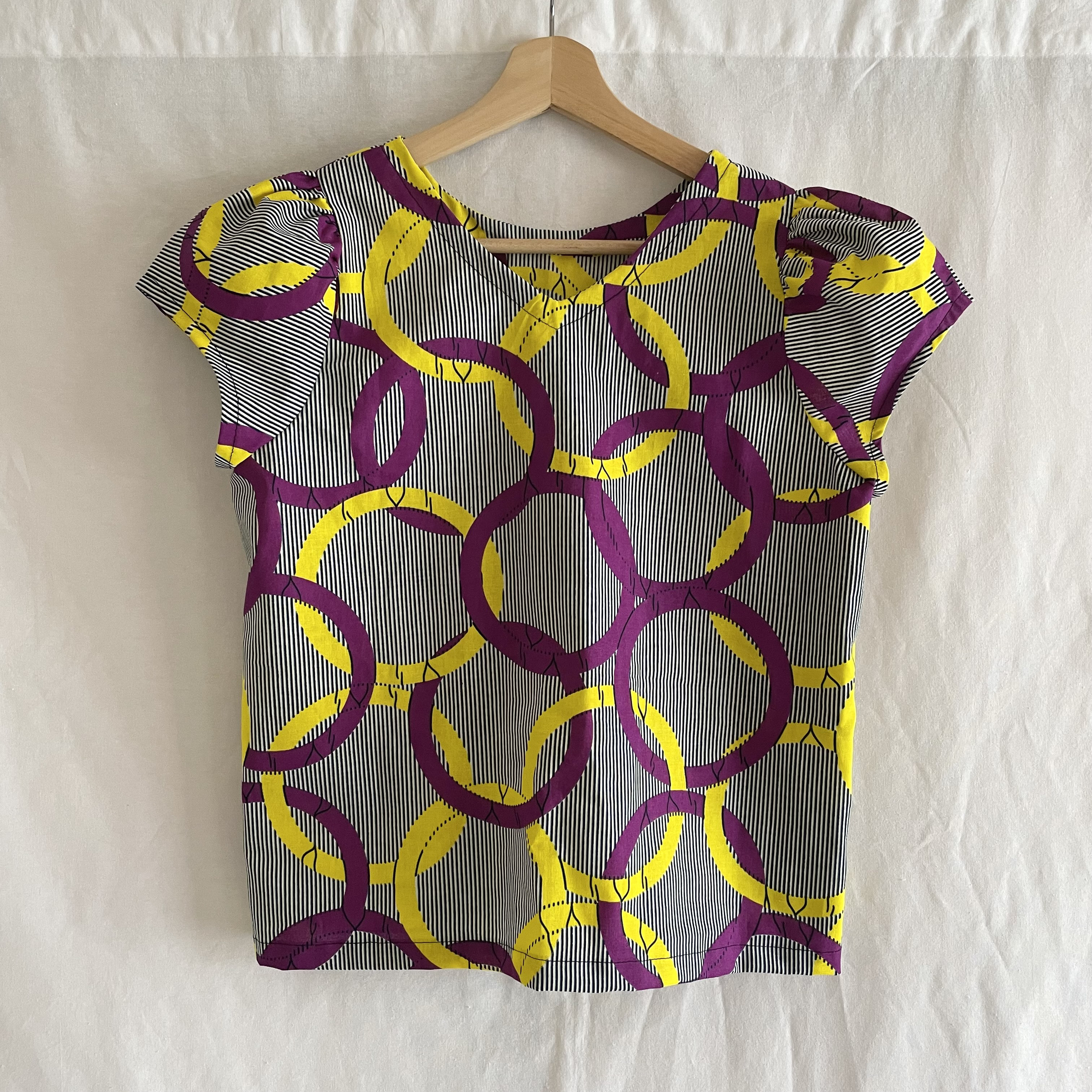 パフスリーブブラウス(オリンピアPU×YE)